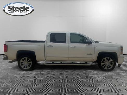 Used 2015 Chevrolet Silverado 1500 High Country w/ High Country Premium Package RWD image 6