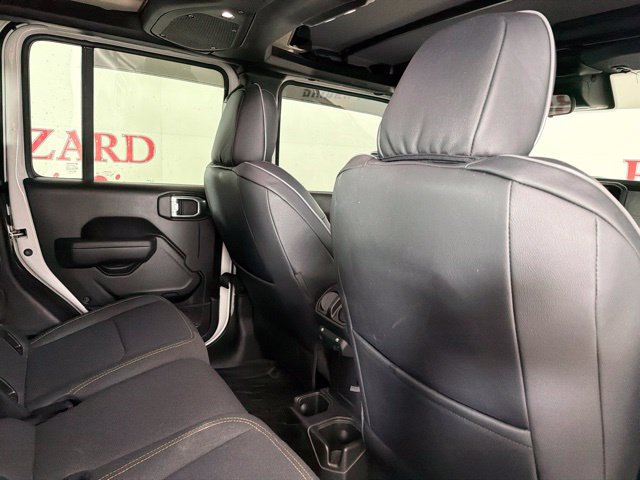 Used 2024 Jeep Gladiator Sport AWD/4WD image 36