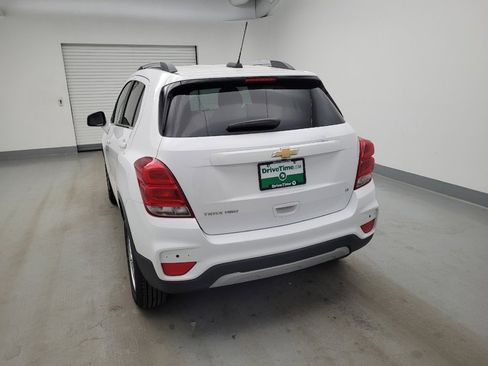 Used 2020 Chevrolet Trax LT AWD/4WD image 6