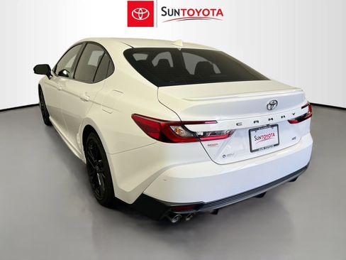 Used 2025 Toyota Camry SE w/ Convenience Package FWD image 6