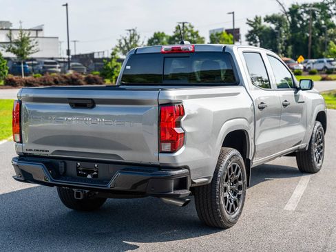 Used 2026 Chevrolet Colorado W/T w/ WT Custom Package RWD image 7