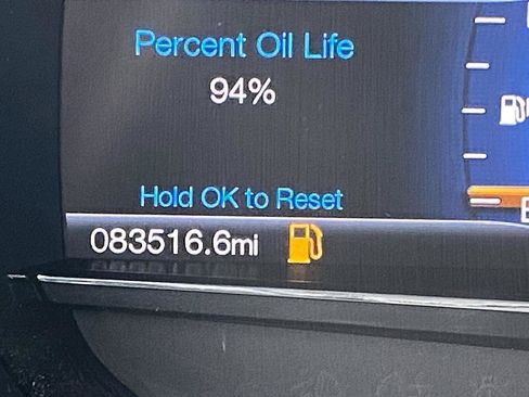 Used 2017 Ford Explorer XLT w/ Equipment Group 202A FWD image 17