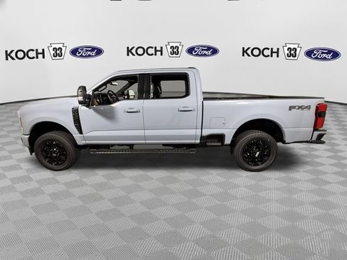 New 2026 Ford F250 Lariat w/ Black Appearance Package AWD/4WD image 4