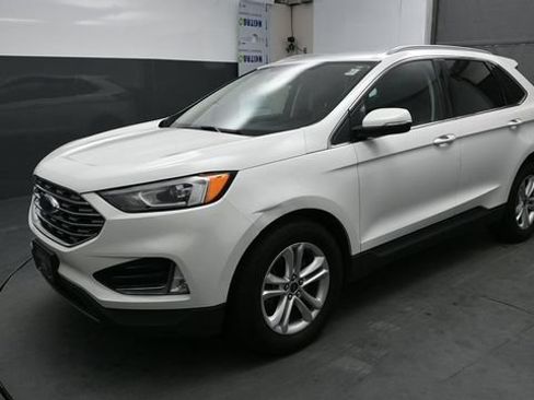 Used 2020 Ford Edge SEL w/ Convenience Package AWD/4WD image 3