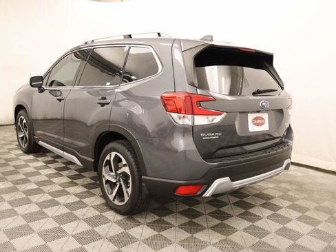 Used 2022 Subaru Forester Touring w/ Popular Package #3 AWD/4WD image 3