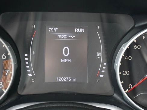 Used 2018 Jeep Compass Sport AWD/4WD image 32