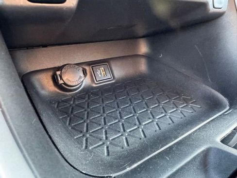 Certified 2025 Toyota RAV4 XLE image 14