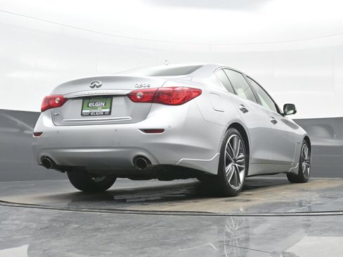 Used 2014 INFINITI Q50 Sport w/ Deluxe Technology Package image 32