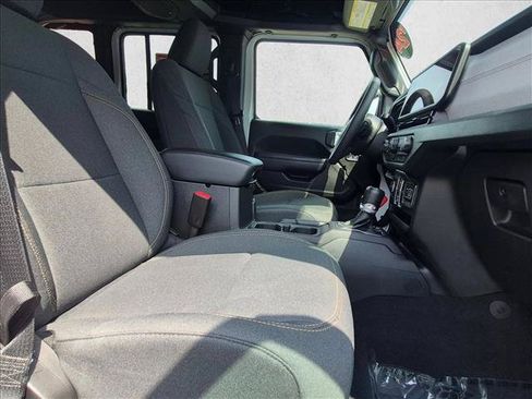 Used 2024 Jeep Wrangler Unlimited Sport AWD/4WD image 20