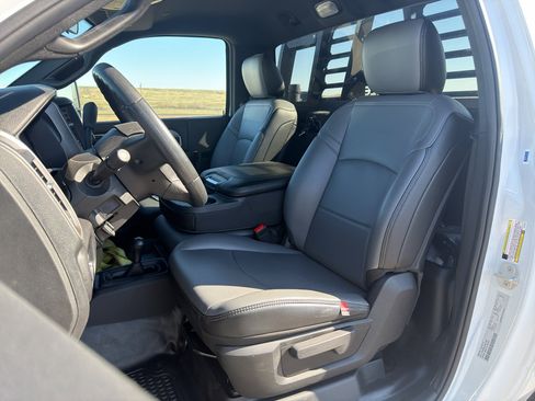 Used 2024 RAM 5500 Tradesman AWD/4WD image 2