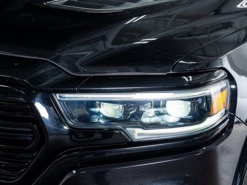 Used 2020 RAM 1500 Limited w/ Black Appearance Package image 13