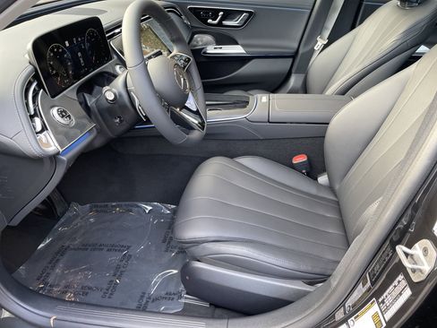 New 2026 Mercedes-Benz E 350 E 350 4MATIC Sedan image 20