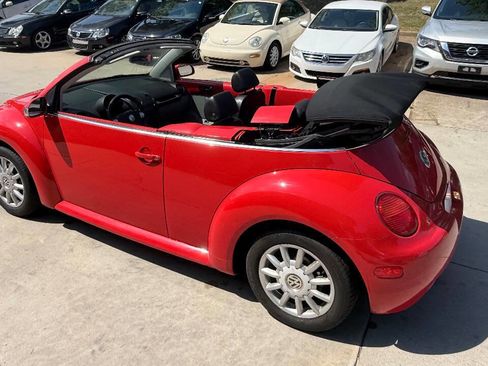 Used 2004 Volkswagen Beetle GLS FWD image 29
