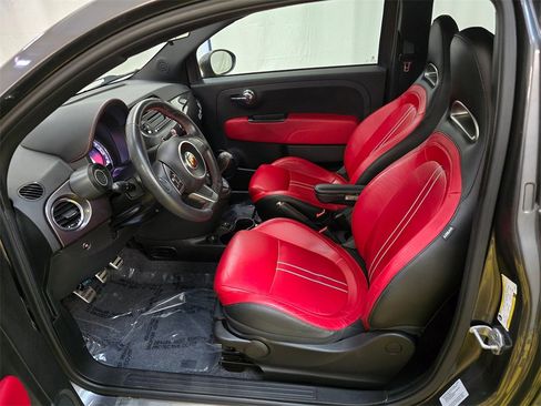 Used 2015 FIAT 500 Abarth w/ Comfort/Convenience Group image 16