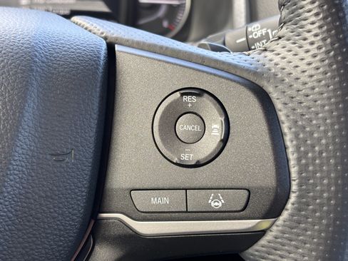 Used 2024 Honda Passport EX-L image 35