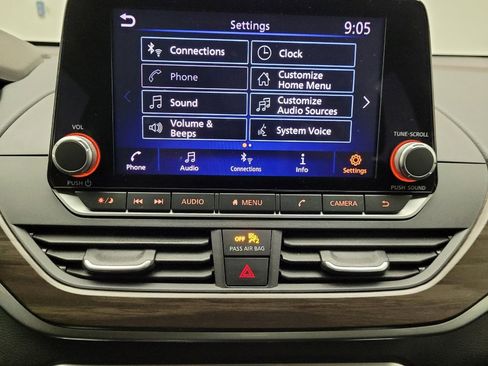 Used 2023 Nissan Altima 2.5 SV image 25