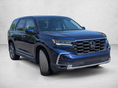 Used 2024 Honda Pilot EX-L image 3