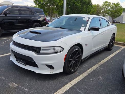 Used 2020 Dodge Charger R/T w/ Blacktop Package image 3