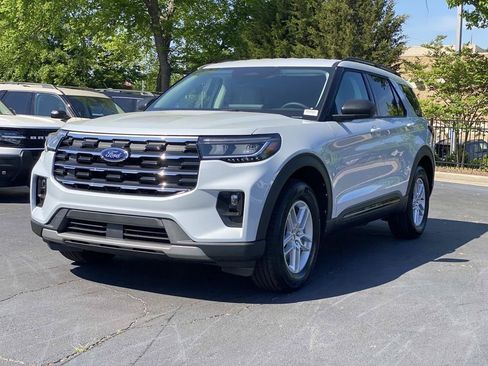 New 2026 Ford Explorer Active w/ Active Comfort Package RWD image 6