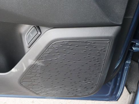 New 2026 Chevrolet Equinox LT w/ Convenience Package II image 18