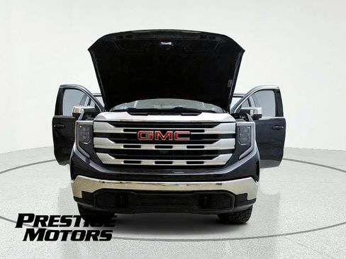 Used 2024 GMC Sierra 1500 SLE w/ Preferred Package AWD/4WD image 12