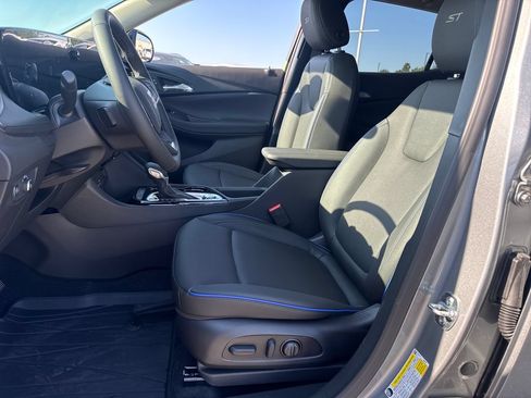 New 2026 Buick Encore GX Sport Touring w/ Advanced Technology Package FWD image 14