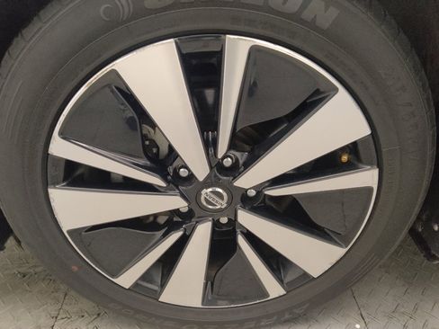 Used 2021 Nissan Altima 2.5 SV w/ SV Premium Package FWD image 31
