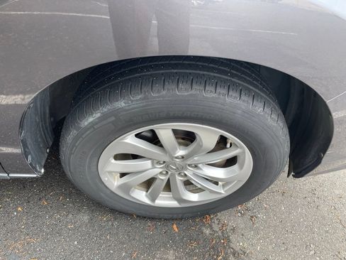 Used 2017 Acura RDX AWD image 3