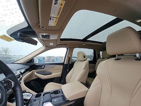 Used 2024 Acura MDX SH-AWD w/ Technology Package image 14