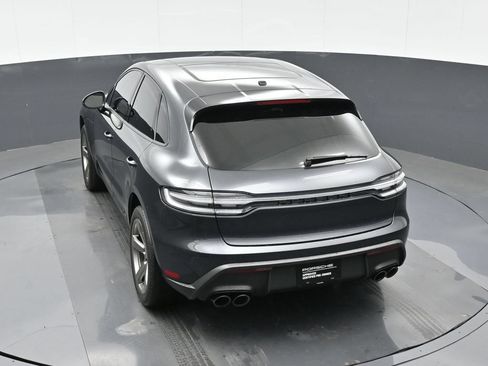 Used 2024 Porsche Macan AWD/4WD image 28