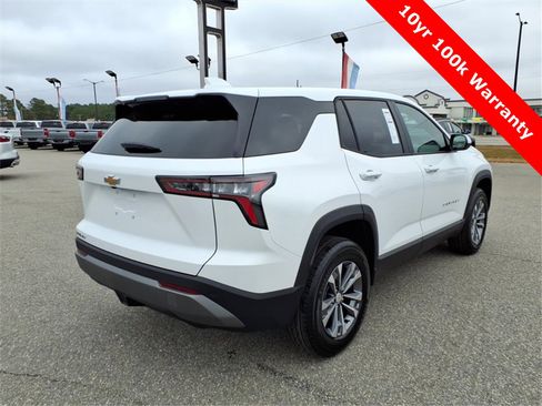 New 2026 Chevrolet Equinox LT image 5