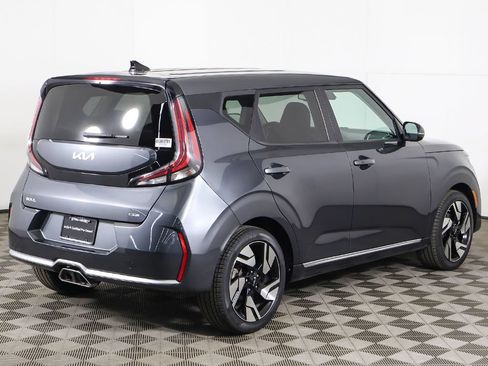 Used 2023 Kia Soul GT-Line FWD image 10