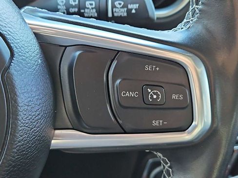 Used 2022 Jeep Wrangler Unlimited Sahara w/ LED Lighting Group image 40