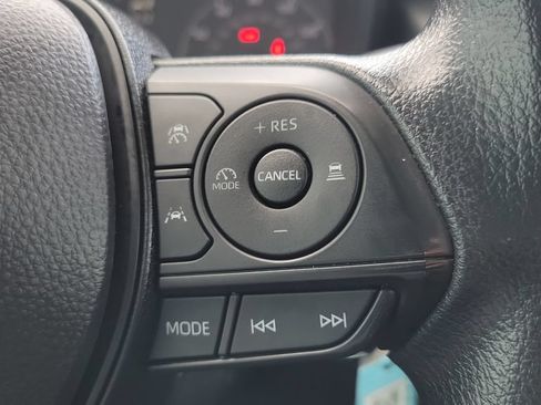 Certified 2025 Toyota Corolla LE FWD image 19