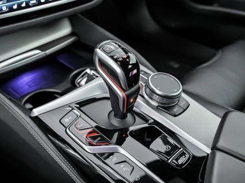 Used 2021 BMW M5 w/ Competition Package image 38