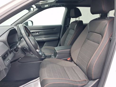 Used 2025 Honda CR-V Sport image 5
