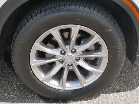 Used 2024 Honda CR-V EX image 15