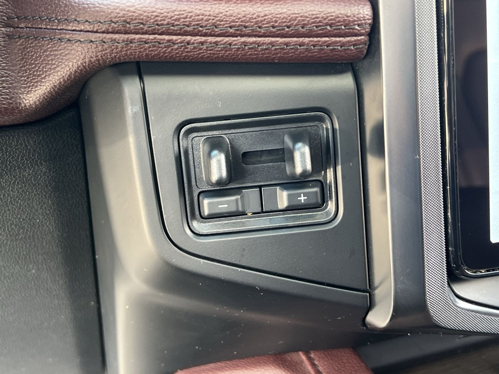 Used 2023 Ford Expedition Max Limited AWD/4WD image 62