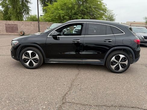 Used 2025 Mercedes-Benz GLA 250 4MATIC image 7