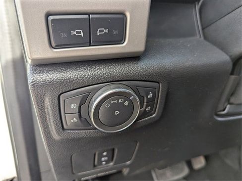 Used 2019 Ford F350 Lariat image 33