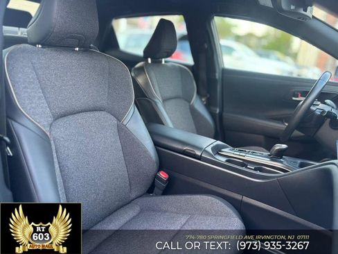 Used 2023 Toyota Crown AWD/4WD image 8