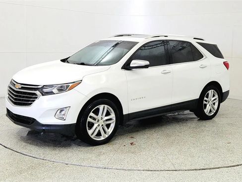 Used 2018 Chevrolet Equinox Premier image 3