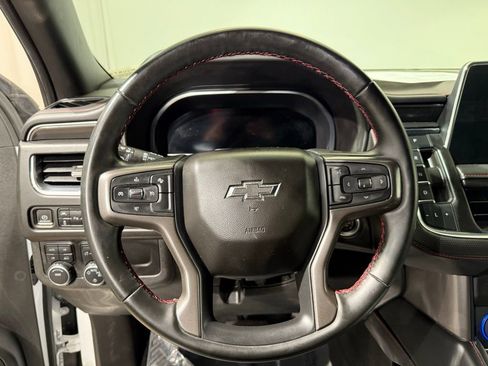 Used 2023 Chevrolet Suburban RST AWD/4WD image 22