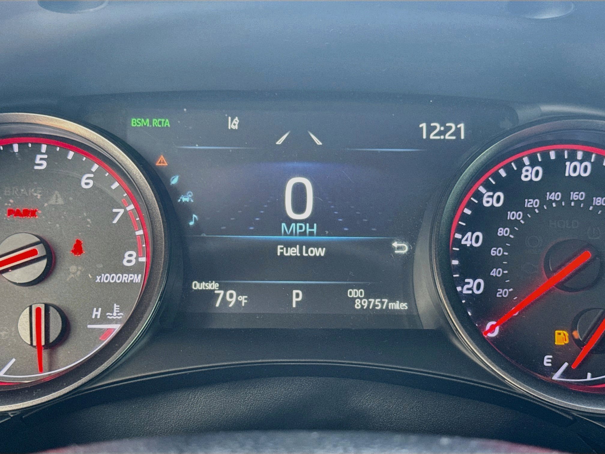 Used 2022 Toyota Camry XSE FWD image 9
