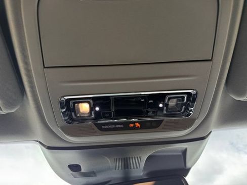 Used 2022 Lincoln Corsair FWD image 8