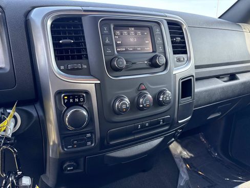 Certified 2024 RAM 1500 Warlock AWD/4WD image 22