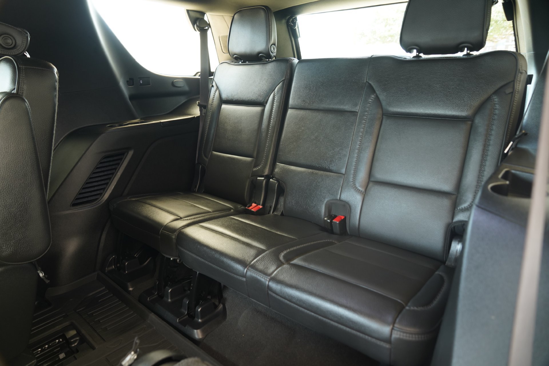 Used 2023 GMC Yukon Denali w/ Max Trailering Package AWD/4WD image 31