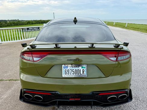 Used 2019 Kia Stinger GT2 AWD/4WD image 6