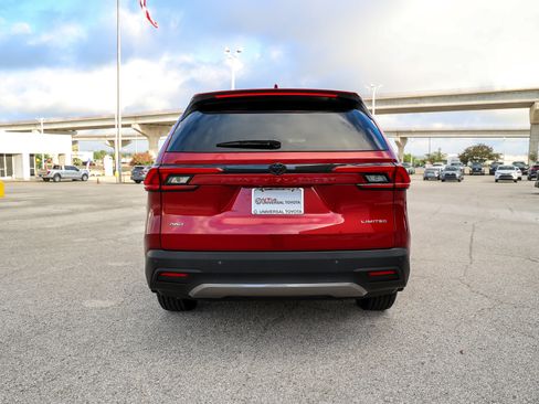 Certified 2024 Toyota Grand Highlander AWD image 8
