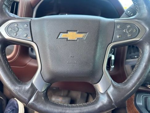 Used 2016 Chevrolet Silverado 2500 High Country w/ Duramax Plus Package AWD/4WD image 23